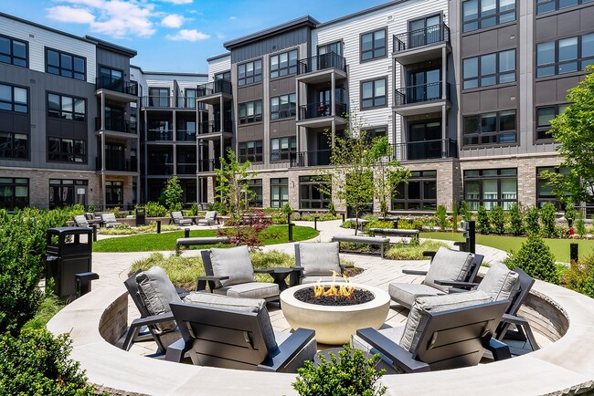 Senior Living Apartments for Rent Near South Orange NJ