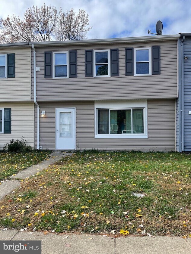 437 Patuxent Ct, La Plata, MD 20646 Townhouse for Rent in La Plata