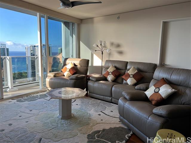 Building Photo - 1296 Kapiolani Blvd