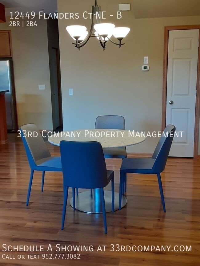 Building Photo - Spacious Brick Town Home in High Demand La...