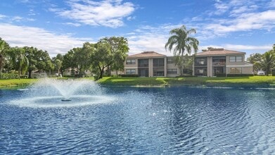 Building Photo - 12911 Briarlake Dr