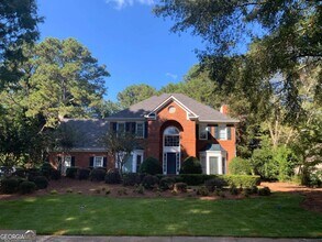 Building Photo - 165 Kiveton Park Dr