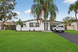 Building Photo - 830 NE 59th Ct