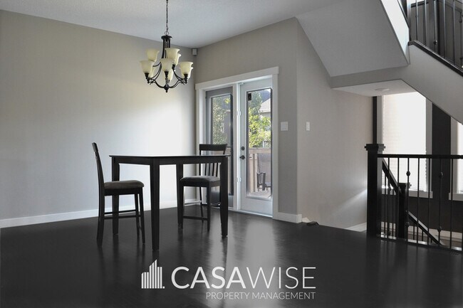 Photo du bâtiment - 2234 Cameron Ravine Ct NW