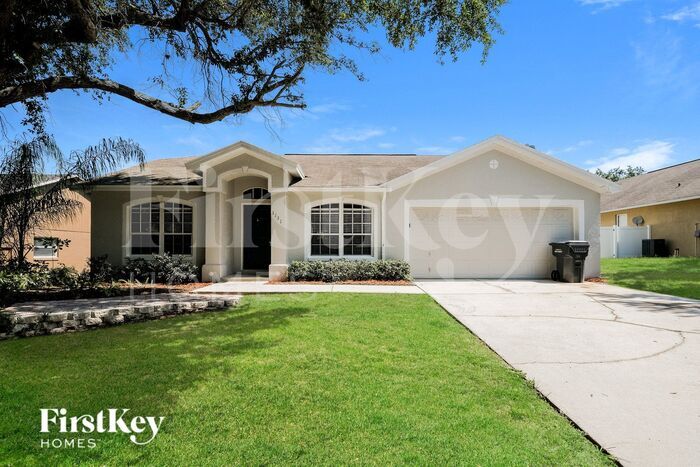 Primary Photo - 3131 Valley Vista Cir