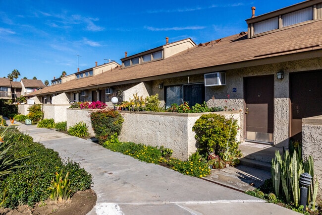 Foto del edificio - Lincoln Villas Apartment Homes