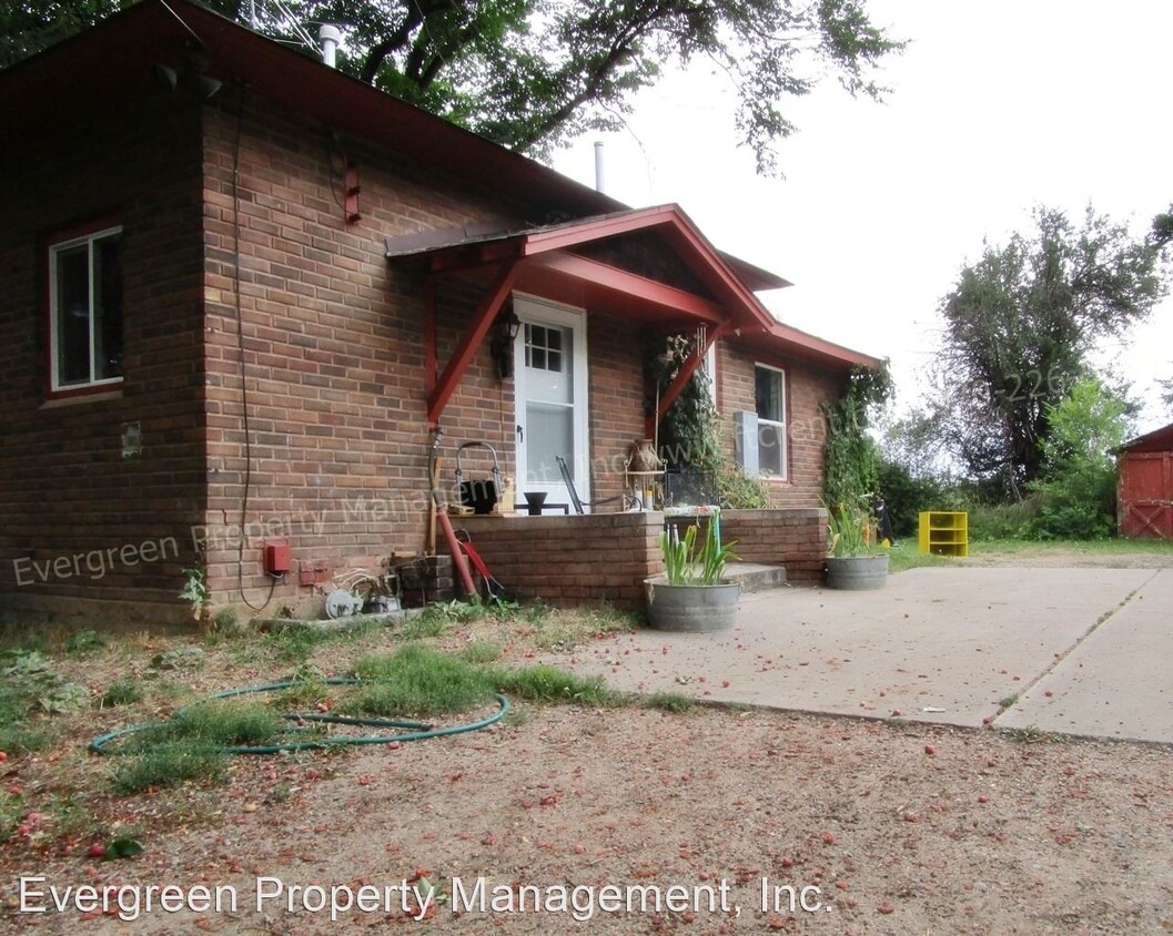 Primary Photo - 2 br, 1 bath House - 430 W. Willox Ln