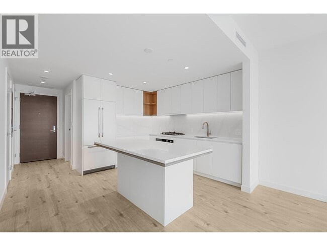 Building Photo - 720 Farrow St