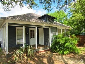 Building Photo - 601 Malone St