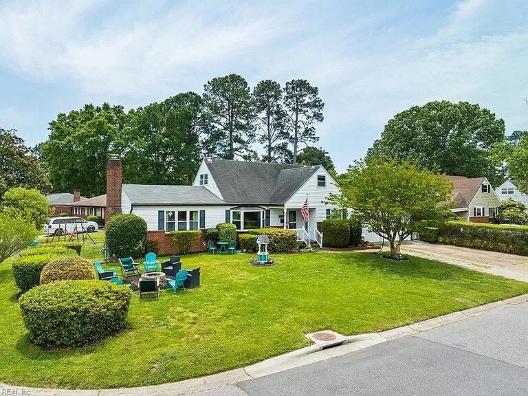 Foto principal - 4801 Overman Ave