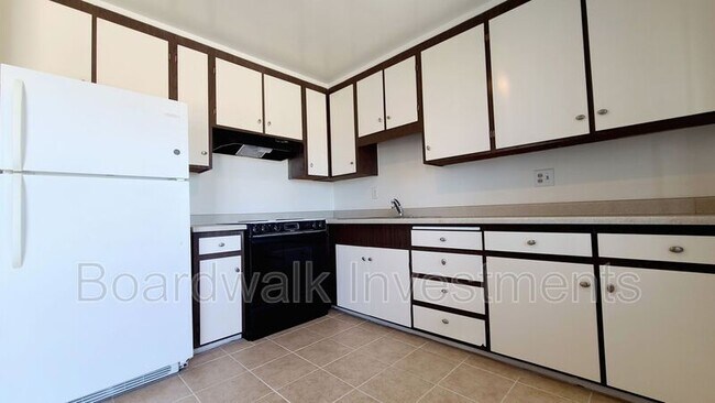 Building Photo - 280 San Felipe Ave