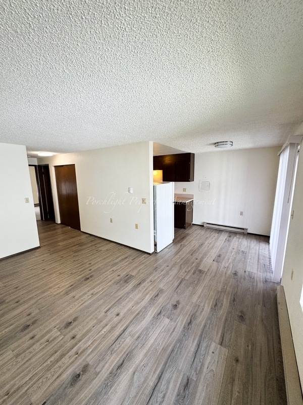 Building Photo - 5775 Golden Eagle Dr