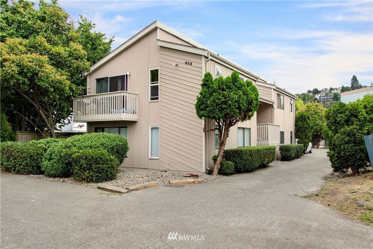 Foto principal - Great Renton Location