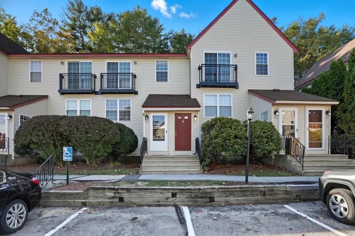 Foto principal - 77 East Ridge Rd