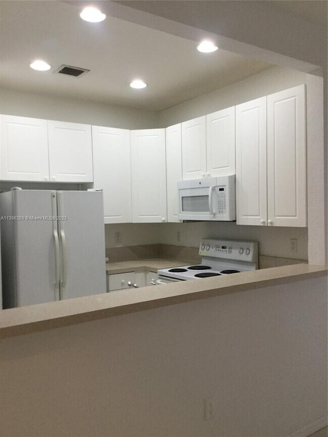 Foto del edificio - 3385 Merrick Ct