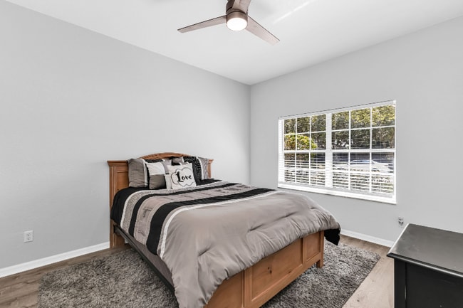 Foto del edificio - 1647 Red Oak Ln