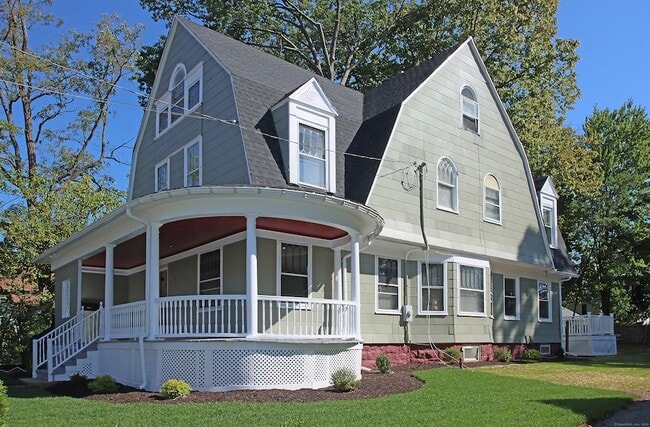 Photo - 62 Whitney St House