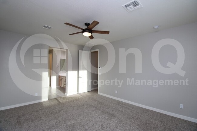 Building Photo - 1128 N Burbank Ct