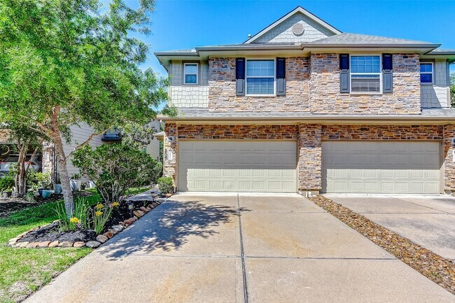 Building Photo - 6451 Calgary Woods Ln