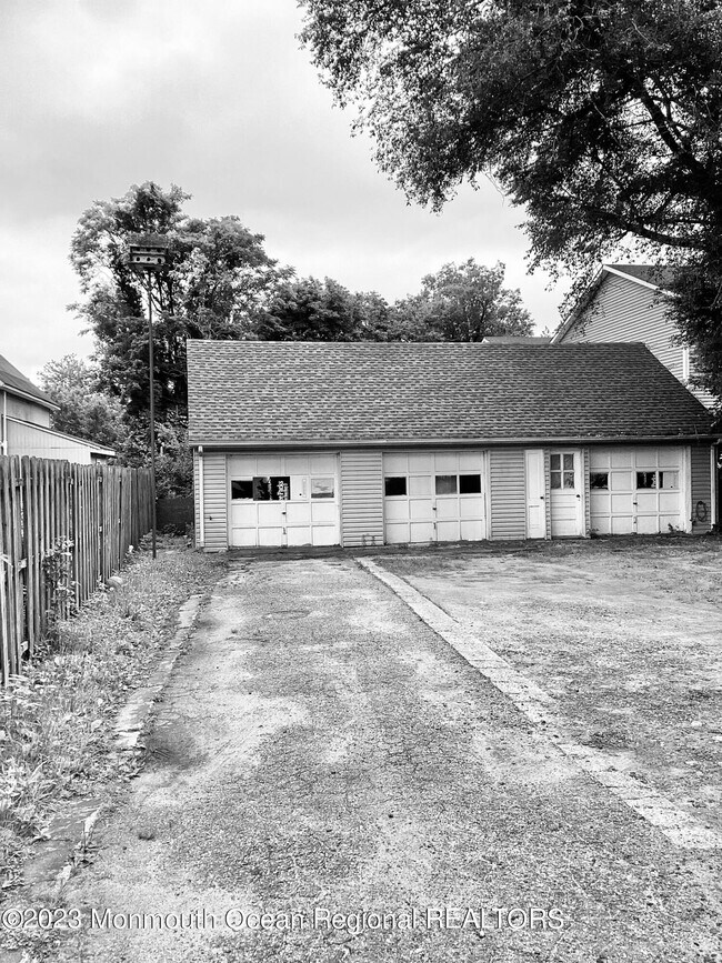Building Photo - 512 Ocean Ave