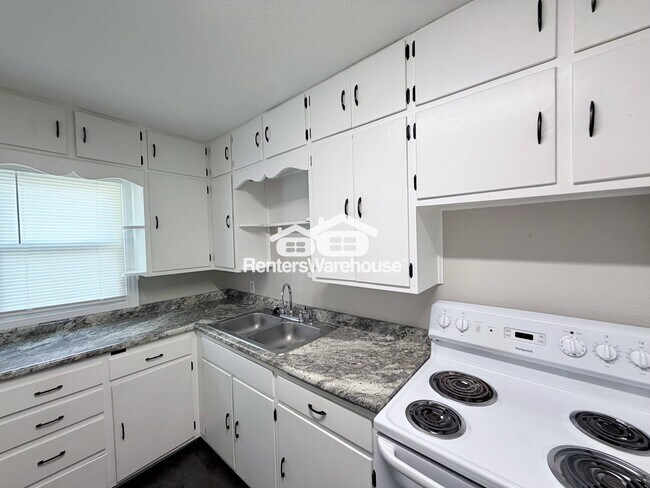 Foto del edificio - 510 N 6th Ave E