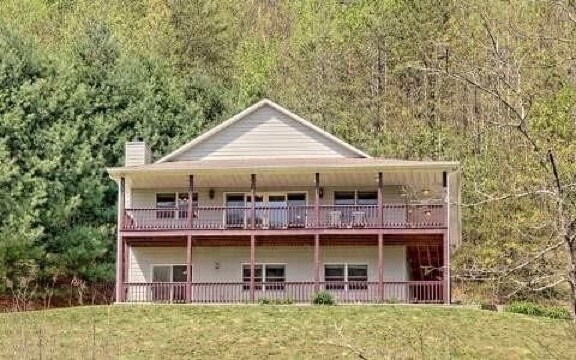 Primary Photo - 4641 Arrowhead Rd
