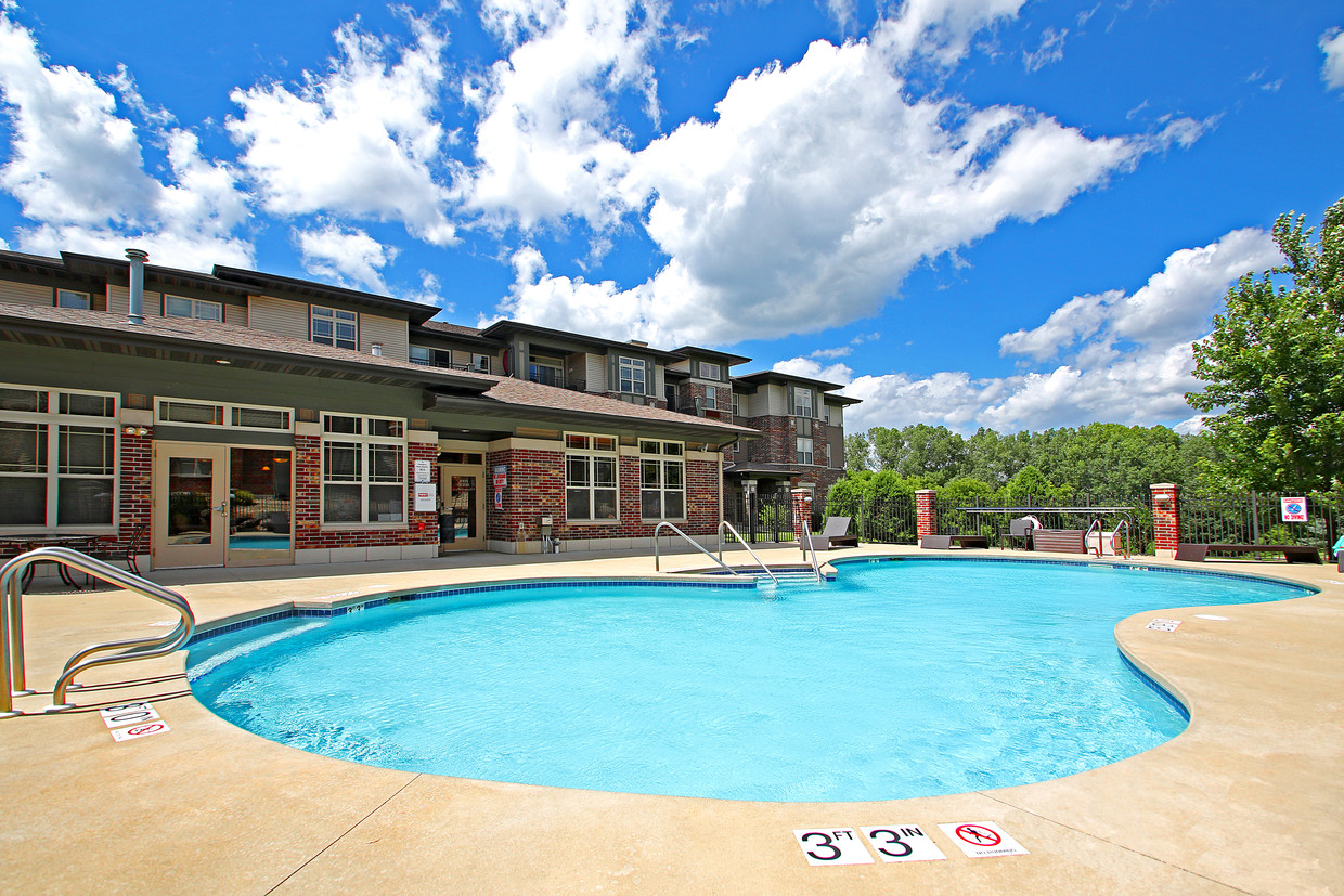 Piscina - AutumnCreek Apartment Homes