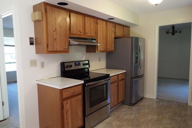 Foto del edificio - 28266 Lee Hwy