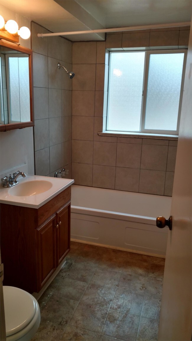 Foto del edificio - 679 Miller Ct