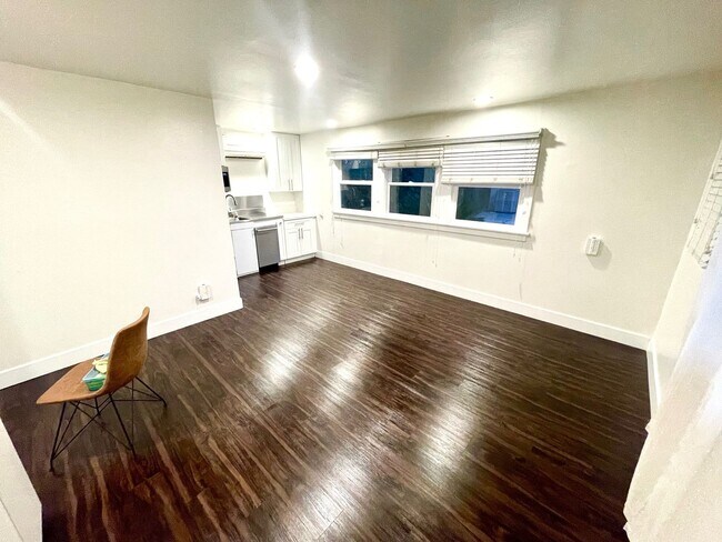 Foto del edificio - 203 S Melrose St