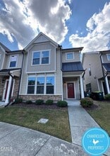 Building Photo - 1134 Metropolitan Dr