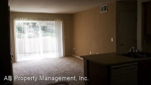 Foto principal - 2301 Sammy Way
