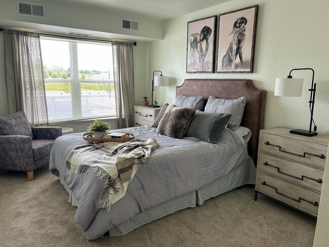 Building Photo - Brand New Building: Forest Creek Estates - Now Leasing