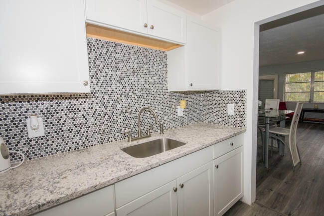 Foto del edificio - 149 West Ct