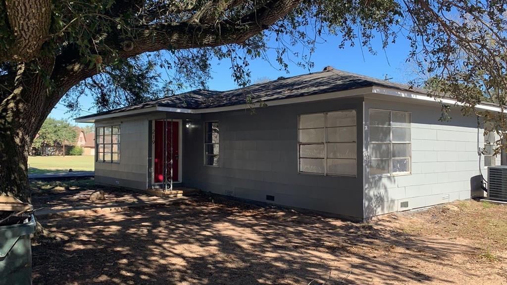 Foto principal - 219 Cleveland St