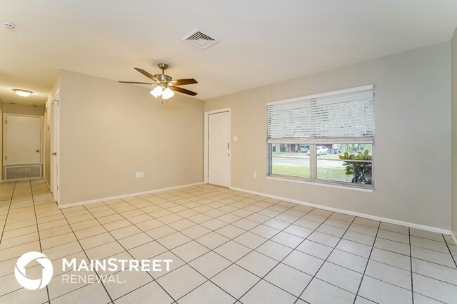 Building Photo - 3411 Spainwood Dr