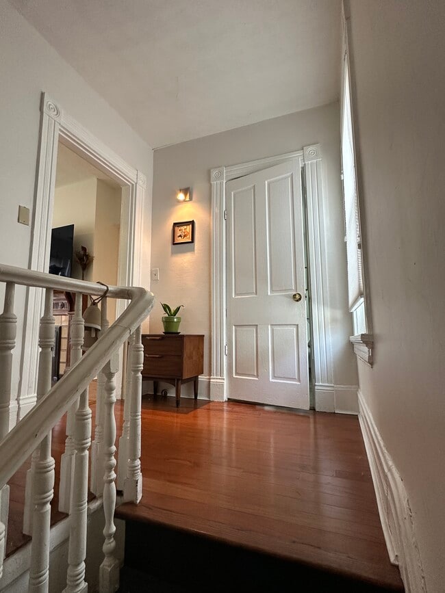 Stairs into Apartment - 1781 William Howard Taft Rd