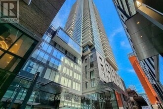 Building Photo - 125-2125 Blue Jays Way