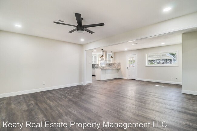 Building Photo - 3 br, 2 bath House - 101 Caesar Drive