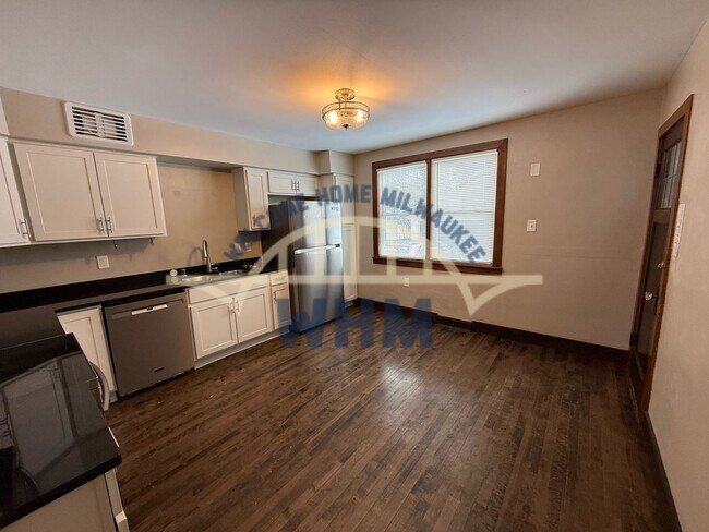 Foto del edificio - 2137 N 62nd St