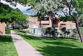Foto del edificio - 601 W San Mateo Rd