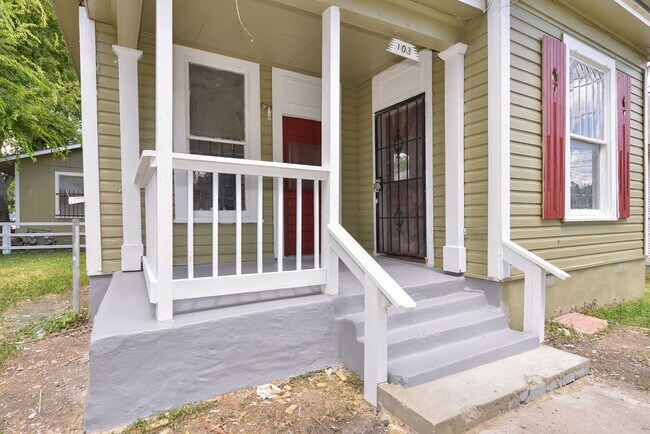 Photo - Nice Historic Home Near  Downtown