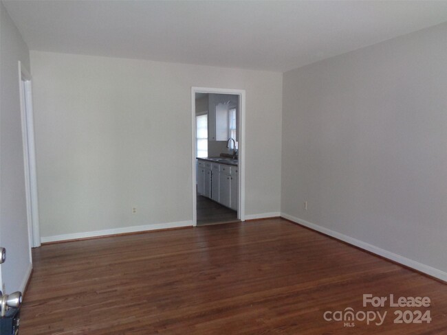 Foto del edificio - 1806 Darbrook Dr