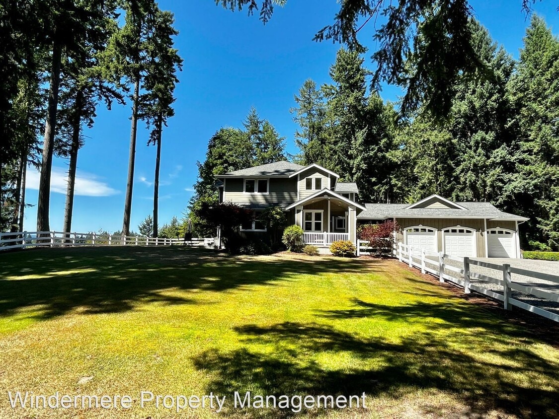 Foto principal - 3 br, 3 bath House - 690 Bluegill Way