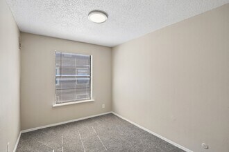 7-web-or-mls-521 Sundown Dr-S0907-007.jpg - Pleasant Grove Apartments