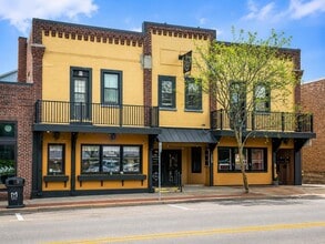 Building Photo - 209 E Main St