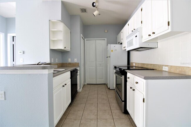 Building Photo - 2627 Maitland Crossing Way