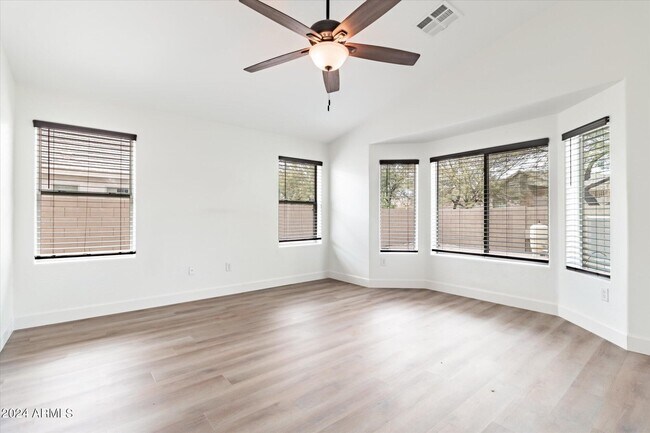 Building Photo - 24112 W Desert Bloom St