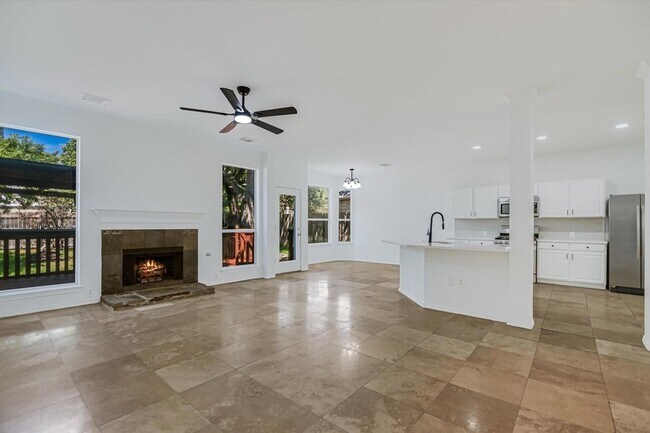 Building Photo - 2103 Kimra Ln