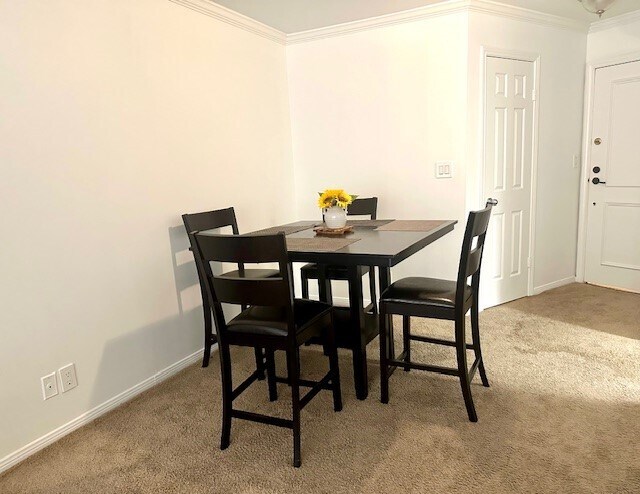 Foto del edificio - 3525 Sage Rd